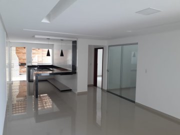 Casa Alto Padrão - Venda - Novo Paraiso - Divinópolis - MG
