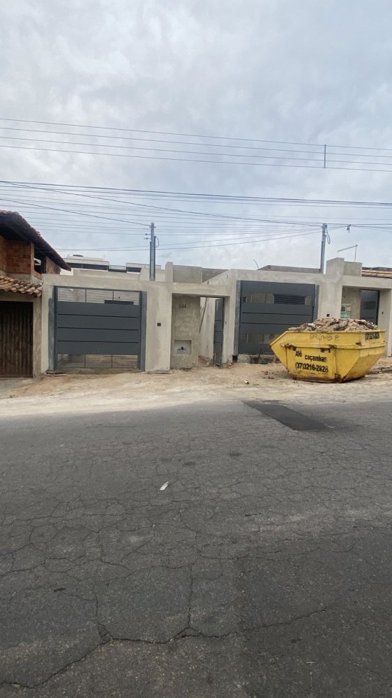 Casa - Venda - Das Oliveiras - Divinpolis - MG