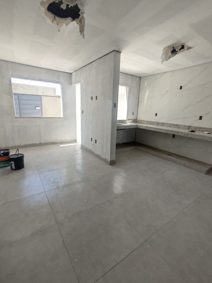 Casa - Venda - Lagoa Park - Divin�polis - MG