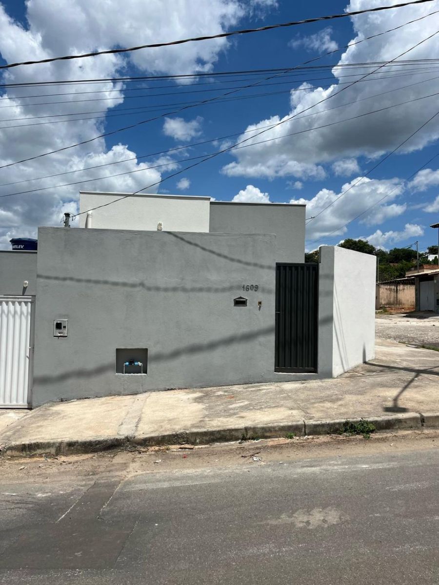 Casa - Venda - Candides - Divinpolis - MG