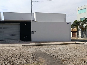 Casa � Venda