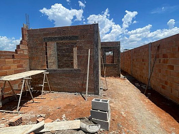 Casa � Venda