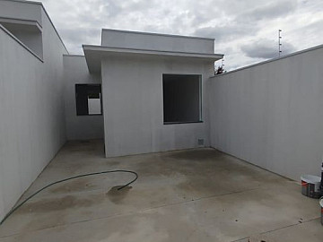 Casa � Venda